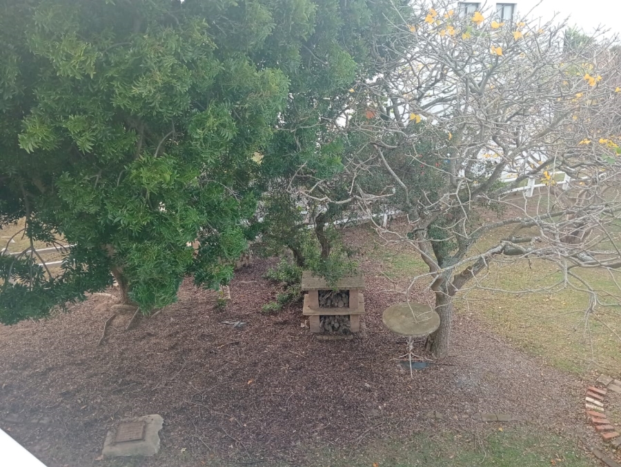 3 Bedroom Property for Sale in Wavecrest Eastern Cape